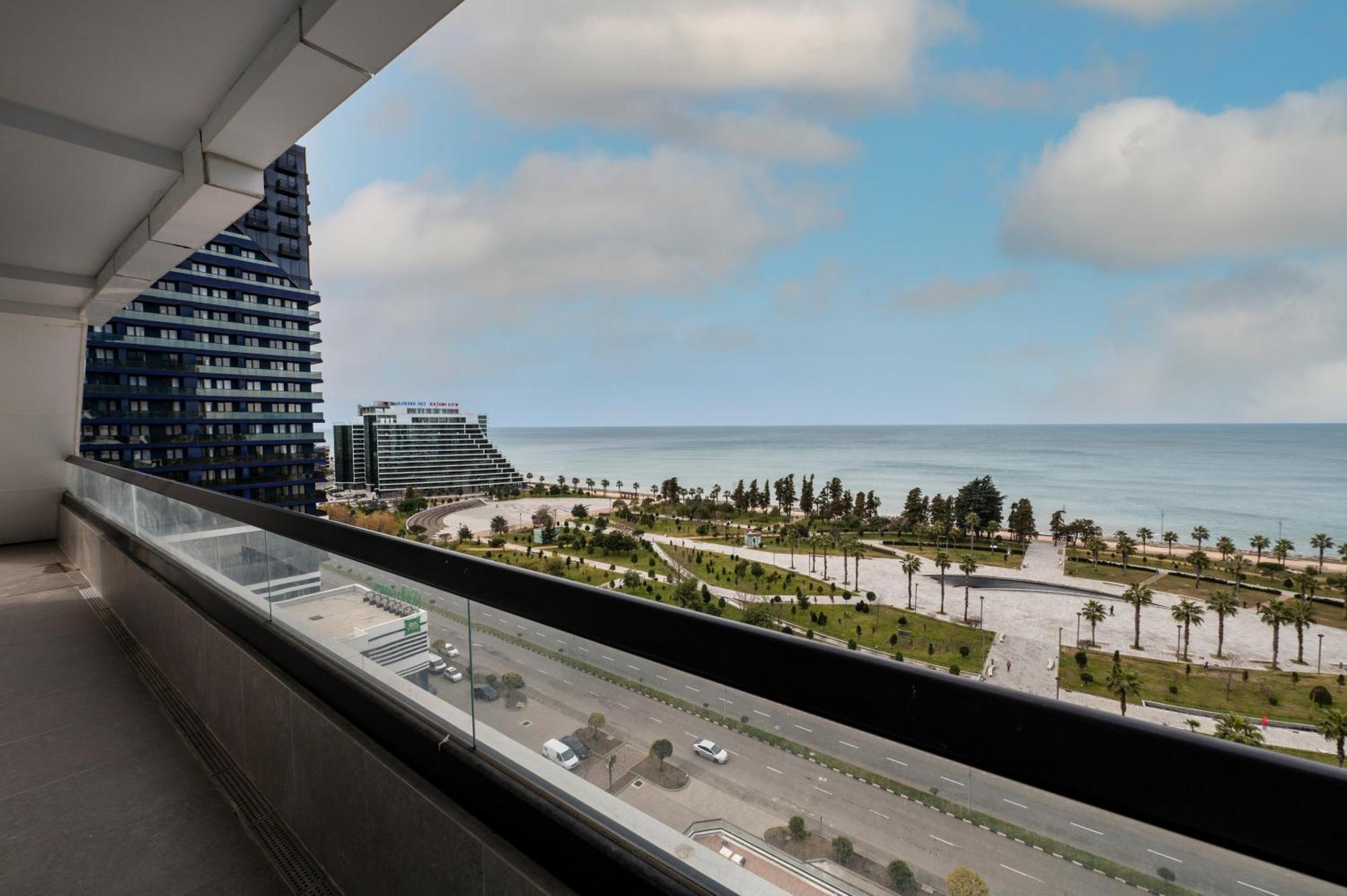 The Grandeur Hotel Batumi Eksteriør billede